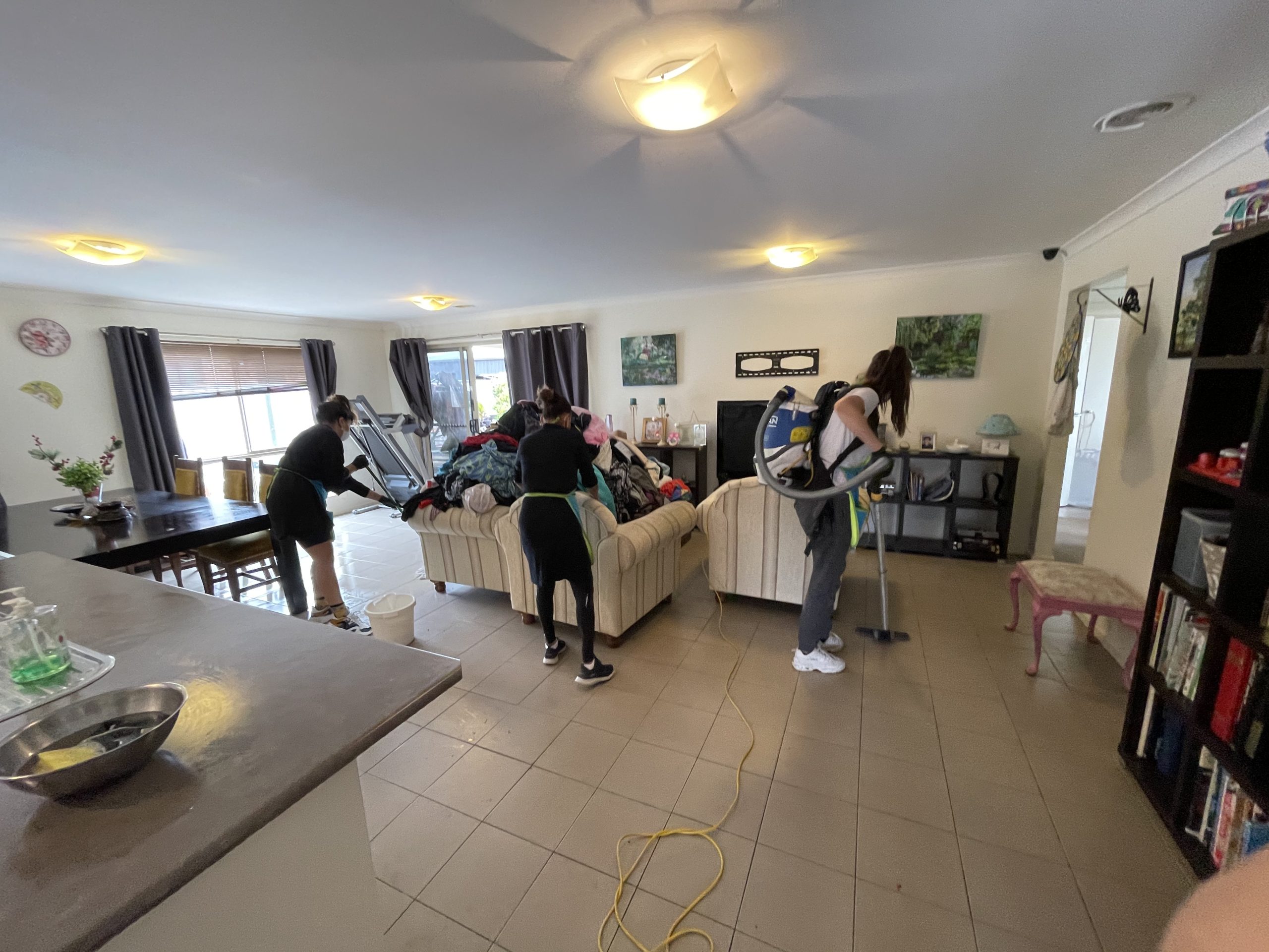 Manage household tasks
